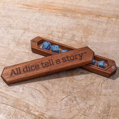 Produktbild von Q Workshop Sapelli Würfelbox All dice tell a story