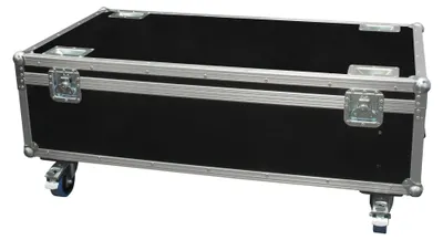 Zdjęcie produktu dla Showtec Etui na 4x Phantom 1220 Zoombar Z przegrodą na akcesoria