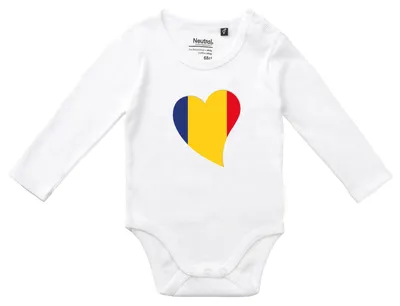 Produktbild von Huuraa Baby Body Rumänien Flagge Herz 62 White  Baumwolle Fairtrade Langarmbody Geschenkidee