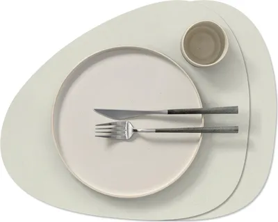 Productafbeelding van LIND DNA Placemats Nupo - Leer - Linen - Curved - 44 x 37 cm - 2 Stuks