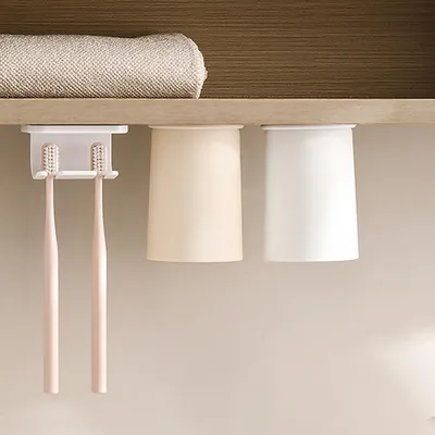 Produktbild von Set mit 2 magnetischen Mundbechern (weiß + khaki), kein Bohren erforderlich, für Badezimmer, Reisen oder Camping