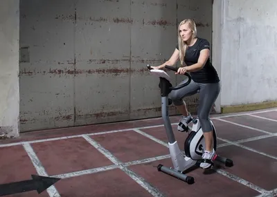 Zdjęcie produktu dla MOTIVE Fitness by U.N.O. Heimtrainer HT 400; 12061
