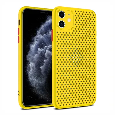Immagine prodotto di Smartphonica Custodia in silicone per iPhone 11 con fori - Giallo