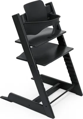 Produktbild von Stokke® Tripp Trapp Hochstuhl Black inkl. Babyset & Tisch