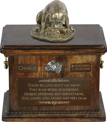 Zdjęcie produktu dla Staffordshire Bull Terrier, Staffik, Staffi II - urna na prochy psa, urna ze statuetką, personalizowana urna na psie prochy marki Art-Dog