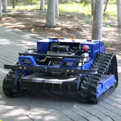 Immagine prodotto di Tagliaerba robot – Con cingoli – Larghezza di taglio di 550 mm – Motore brushless – Autopropulsivo – Adatto per terreni in pendenza