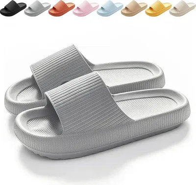 Produktbild von Rutschfeste Badeschuhe für Damen & Herren – Bequeme EVA Badelatschen, Leichte Cloud Schlappen als Hausschuhe für Dusche, Bad & Sommer Indoor/Outdoor
