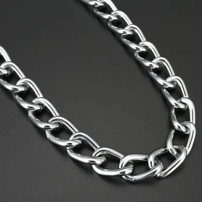 Produktbild von Kauresistente Metall-Hundeleine 4FT, 6FT | Robuste und langlebige Hundeleine für große und mittelgroße Hunde