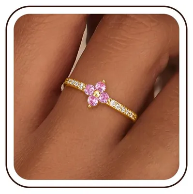 Immagine prodotto di Anello dorato con pietra di nascita e zirconi per donna
