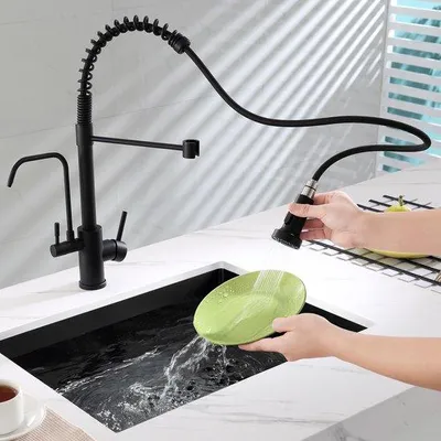 Immagine prodotto di Rubinetto da cucina a tre vie con filtro, rubinetto da cucina ad alta pressione nero con due getti, doccetta estraibile, miscelatore a doppia maniglia per acqua calda, fredda e potabile, rubinetto realizzato in acciaio inossidabile