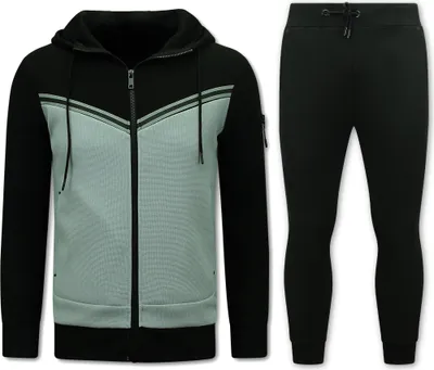 Produktbild von Trainingsanzüge Trainingsanzug - S