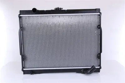 Produktbild von NISSENS 68156 Kühler Wasserkühler Motorkühler für MITSUBISHI L 200 (K3T, K2T, K1T, K0T)