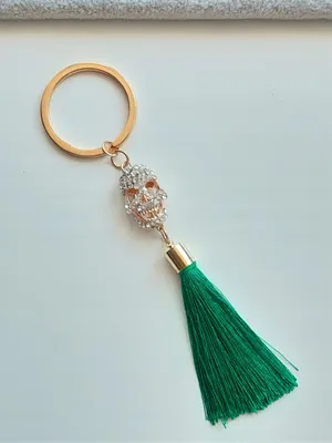 Immagine prodotto di Portachiavi Verde Portachiavi Con Nappina A Teschio E Strass