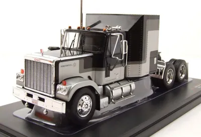 Produktbild von IXO 1:43 GMC General, schwarz/silber, 1980