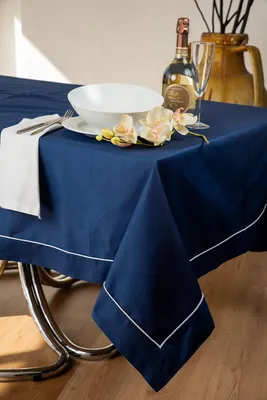 Produktbild von Elegante Tischdecke aus 100% Baumwolle für verschiedene Anlässe
