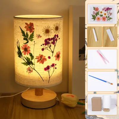Produktbild von 5W LED Nachtlicht, DIY-Blumenlampe mit Trockenblumen, Holz-Tischlampe, 3 Helligkeitsstufen, Augenschonend, USB, Geschenkidee für Frauen, Weihnachten