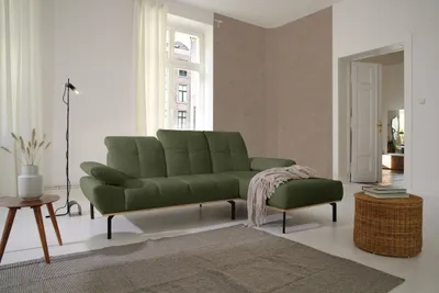 Produktbild von DOMO Collection Ecksofa 100010, Couch in L-Form mit Kopfstützenverstellung und verstellbare Armlehnen, Polstergarnitur 242 x 170 x 87 cm (BxTxH), grün