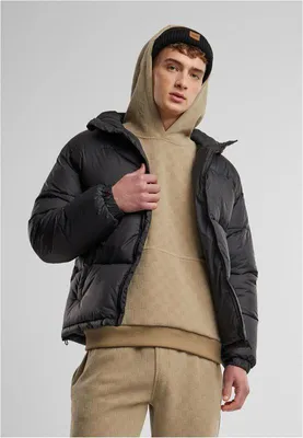 Produktbild von Urban Classics Winterjacke für Männer Ricoon schwarz M