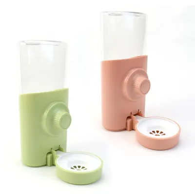 Immagine prodotto di Bottiglia per piccoli animali, confezione da 2, capacità 600 ml. Dispenser d'acqua sospeso per conigli, porcellini d'India, criceti