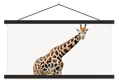 Produktbild von MuchoWow® Textilposter Giraffe - Tiere - Weißer Hintergrund - Kinder - Junge - Mädchen 60x30 cm mit schwarzem Rahmen - Textilien