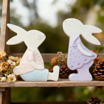 Produktbild von Wiederverwendbare Silikon Backformen im Osterhasen Design, 2er Set für Kuchen und Muffins