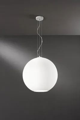 Produktbild von Pendelleuchte aus satiniertem, weißem Glas, Metallgestell, Durchmesser 50 cm, 3xE27, modernes und elegantes Design für jedes Interieur - Perenz