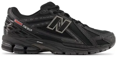 Imagen del producto de New Balance 1906R Primaloft, color negro con detalles plateados metálicos - Talla EU 36