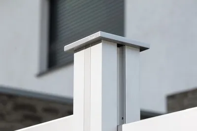 Produktbild von Abdeckleiste Osmo für Pfosten 200 cm eloxiert