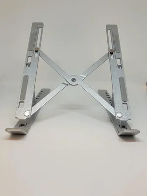 Obrázek produktu pro Jumada – Nastavitelný stojan na notebook pro ergonomické používání – univerzální, vhodný pro notebooky o velikosti 13–17 palců – lehký a skládací