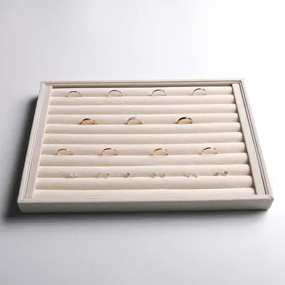 Immagine prodotto di Set di vassoi organizer con 4 vassoi beige per riporre i gioielli