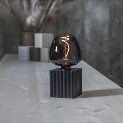 Zdjęcie produktu dla Lampa stołowa drewniana BOX E27 czarny