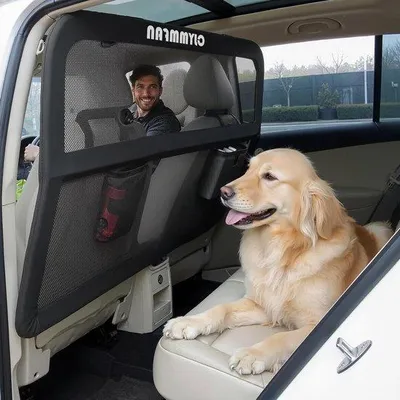 Productafbeelding van Hondenrek Auto - Hondenhek Kofferbak - Veilig Reizen - Universele Pasvorm - 142 x 127 cm - Zwart