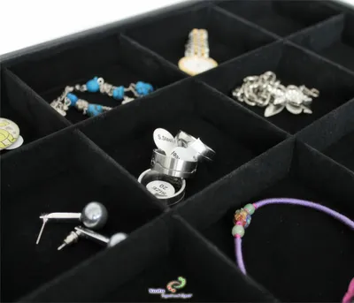 Produktbild von Schmuckkasten Schmucklade Schaukasten Schmuckdisplay  Glasdeckel mit 12 Fächern schwarz
