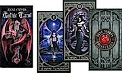 Produktbild von Anne Stokes tarotové karty s gotickým motívom