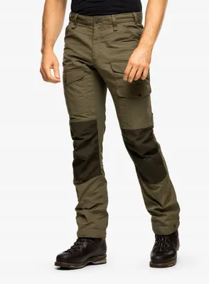 Zdjęcie produktu dla Spodnie trekkingowe Fjallraven Vidda Pro Ventilated Trs - zielony/leśny