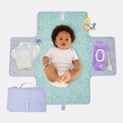 Obrázok produktu pre Hylat Baby skladacia prebaľovacia podložka - ideálna na cesty, kompaktná a hygienická - fialová