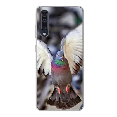 Produktbild von MuchoWow® Handyhülle Schutzhülle Hülle für Samsung Galaxy A50 Nahaufnahme einer fliegenden Taube Silikon Softcase Handy Hülle - Mobiltelefonhülle