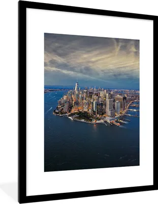 Produktbild von MuchoWow® MuchoWow® Gerahmtes Poster New York - Manhattan - Wasser 60x80 cm - Poster mit zchwarzem Bilderrahmen - Wohnzimmer - Dekorationen - Prämie