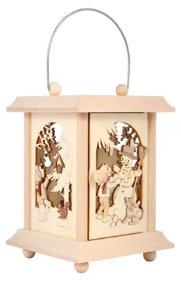 Produktbild von Tischlaterne/Teelichthalter - Motiv: Winterkinder aus Edelholz - Maße: 11,5 x 11,5 x 17 cm - Hergestellt in Deutschland