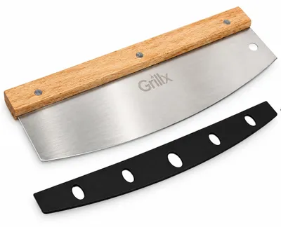 Produktbild von GrillX Luxe Pizzaschneider - Professionelles Pizzamesser - Inkl. Schutzhülle - Holz & Edelstahl Wiegescheibe, KI-generiertes Bild