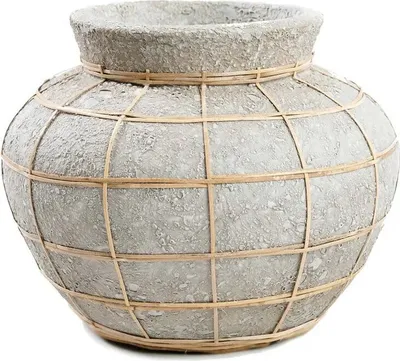 Produktbild von Famanu Terrakotta-Vase mit Rattandetail - Natur - 25cm x 25cm x 19cm