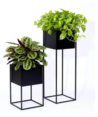 Produktbild von Blumenständer 2er Set – Metall Schwarz – Pflanzensäulen im Loft-Stil – Robuste Blumenhocker aus Stahl – Dekoratives Podest für Pflanzen & Deko (2 Stück)