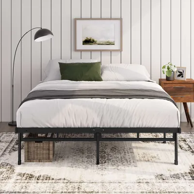 Modernes Metallbett mit schlichtem Design – ideal für stilvolle Schlafzimmer.