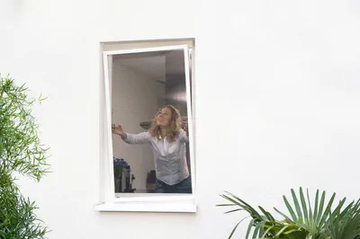 Produktbild von tesa Insektenschutz-Fenster COMFORT 100 x 120 cm anthrazit