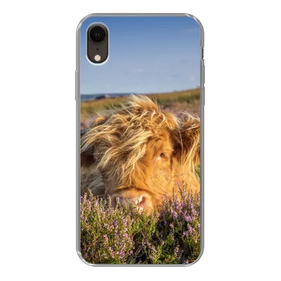 Produktbild von MuchoWow® Handyhülle Schutzhülle Hülle für iPhone XR Schottische Highlander - Heide - Gras - Tiere Silikon Softcase Handy Hülle - Schutzdeckel