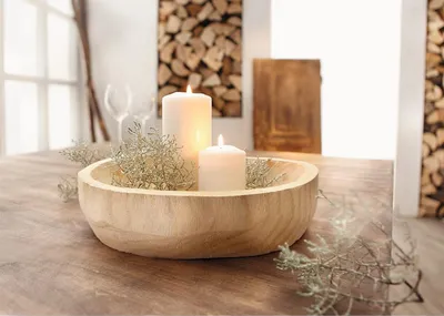 Image de Coupe "Wood" en bois, partiellement recouverte d'écorce, coupe décorative