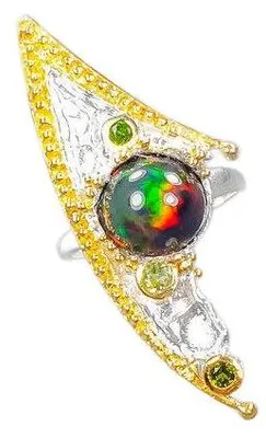 Produktbild von Künstlerischer Ring mit schwarzem Opal und Diopsiden, Größe 14