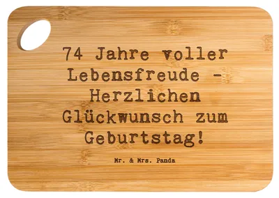 Produktbild von Mr. & Mrs. Panda Holzbrett Spruch 74. Geburtstag Lebensfreude - Transparent - Geschenk, siebzigvierter, Schneidebrett, schneidbrett, Geburtstagsfeier, Happy Birthday