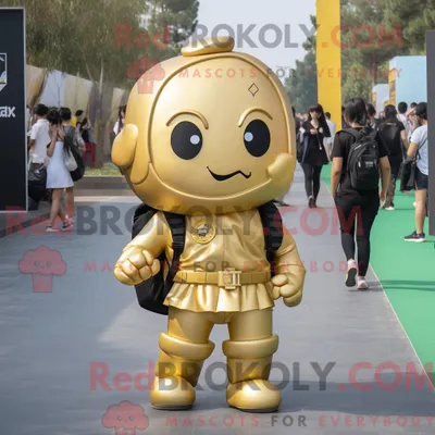 Obrázek produktu pro Postava REDBROKOLY maskota zlatého komanda oblečená v minisukni a batohu