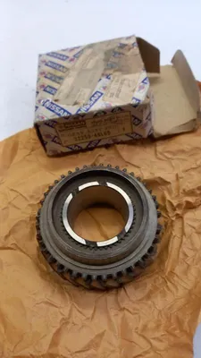 Produktbild von Original NISSAN King Cab D21 TR-X Leopard JF30 Getriebe Zahnrad 3225046L65